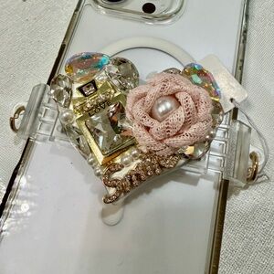 Elegant  Phone Grip with Pink Accents
